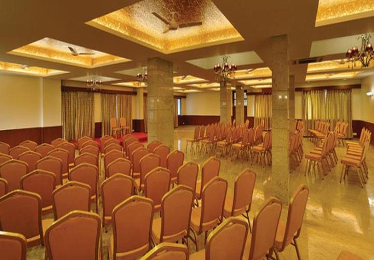 Deccan Pavilion Yerandwane Ngoại thất bức ảnh