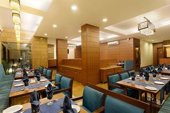Deccan Pavilion Yerandwane Ngoại thất bức ảnh